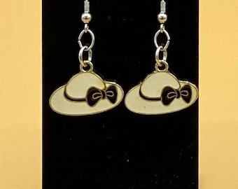 Cream Hat with Bow Earrings Stainless Hook