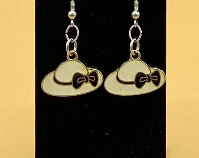 Cream Hat with Bow Earrings Stainless Hook