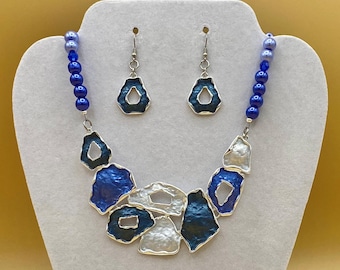 Blue Geometric Design Bib Statement Necklace and Earring Set Including Matching Magnetic Bracelet
