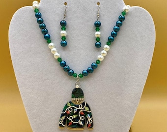 Acetate Green Christmas Sweater Necklace and Earring Set Plus Size Including Matching Bracelet
