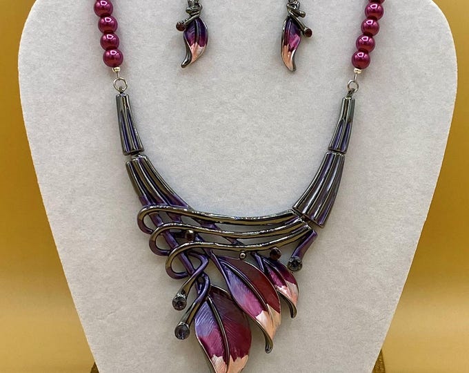 Cranberry 3 Leaf Statement Necklace and Earring Set Bib Optional Matching Bracelet