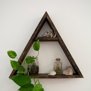 FREE SHIPPING Triangle Floating Shelf / Bath Shelf / Plant Shelf / Wood Shelf / Geometric Shelf / Wooden Shelf / Triangle Altar