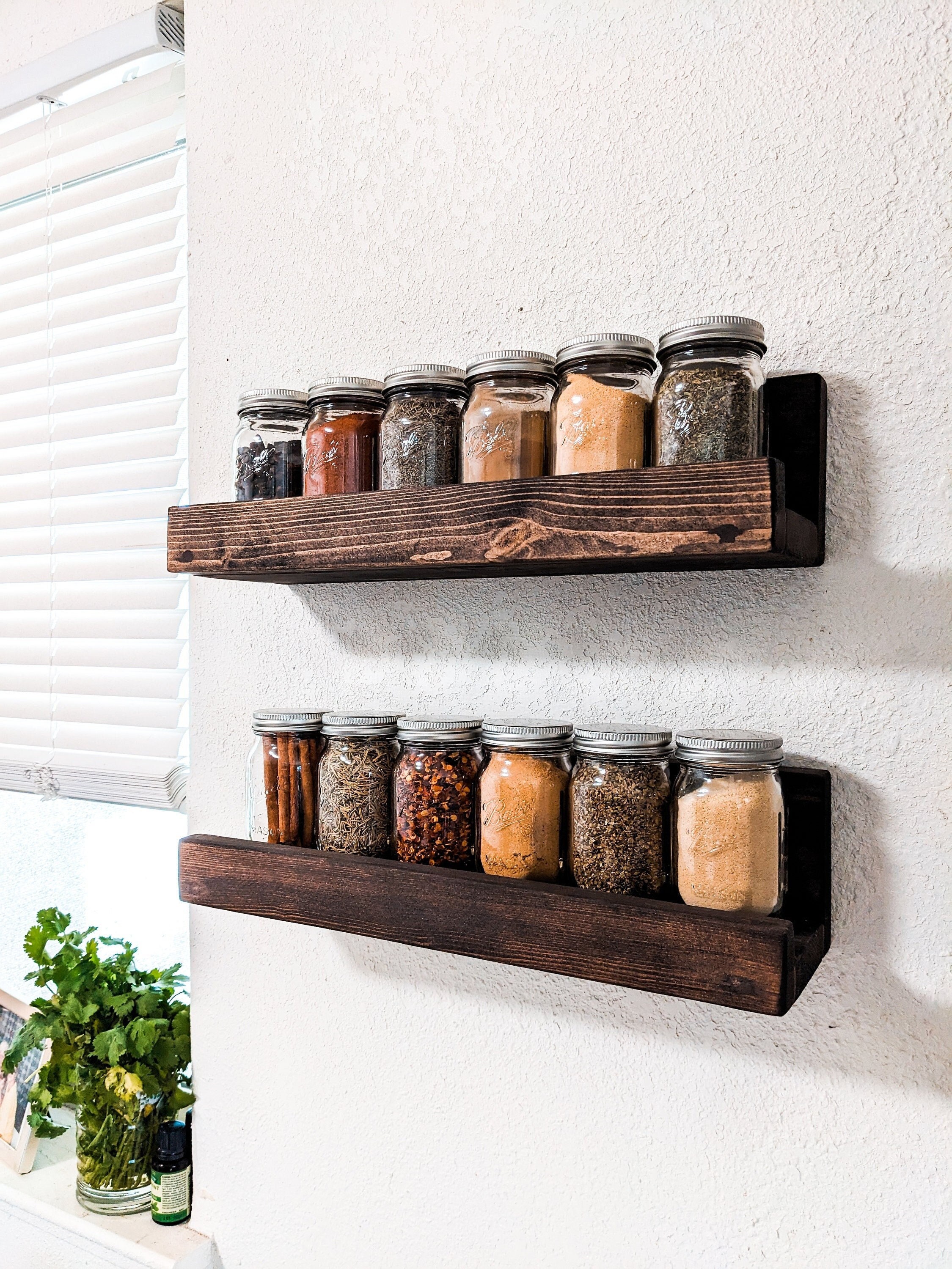 Floating spice online shelf