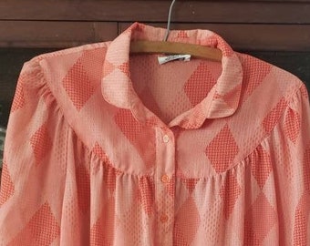 Retro Coral 60's transparent diamond long sleeve flowy top