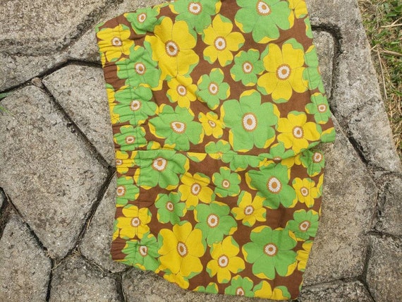 70's Floral handmade lined cotton shorts. - image 3