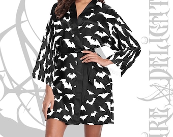 Gothic Bats Robe,Vampire Kimono Robe,Bath Robe,Gothic Chiroptera Witchy Bath Accessories,Witchy Kimono,Witch Robe,Gothic Robe