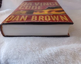 Dan Brown's The Davinci Code in hardcover
