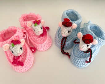 Baby knitted shoes|new baby gift|Hand made booties|baby shoes| baby girl gift|baby boy gift| pregnancy gift|baby shower gift|newborn gift