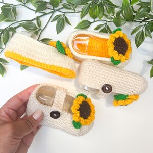 Baby crochet shoes|Booties|baby gift|Hand made booties|crochet baby shoes|unisex baby gift|pregnancy gift|baby shower gift|newborn gift
