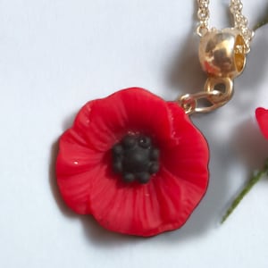 Collana di papavero in resina: gioielli commemorativi, catena in argento
