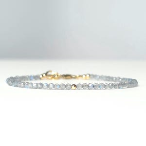 Labradoriet kralen armbandje, handgemaakt, 14k goldfilled, 925 sterling zilver, natuurlijke 2mm labradoriet kralenarmband