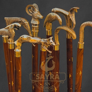 Bastone da passeggio in legno intagliato a mano, impugnatura in ottone a forma di testa di animale, stile vintage.