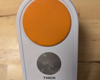 Fiskars Paper Punch: Circle & Heart Die Cut Shapes