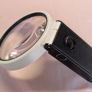 LED Magnifier, multifuction magnifying glass, craft magnifier