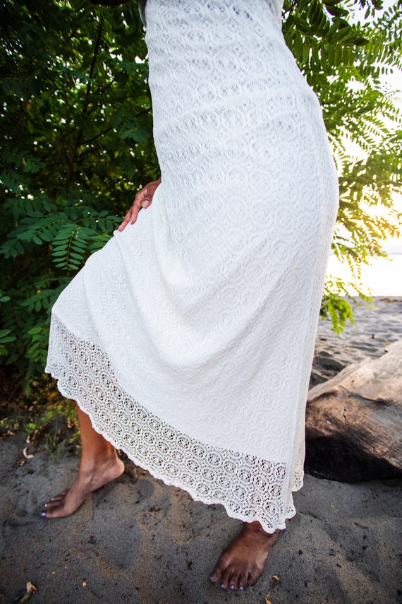 1980s Vintage white crochet maxi - image 3