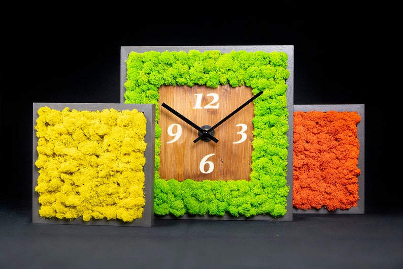 Stabilized green panel with clock set 3 pcs max size 30x30 image 1