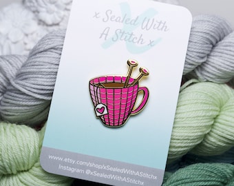 Knitting tea cup pin badge, enamel pin, gift for knitter