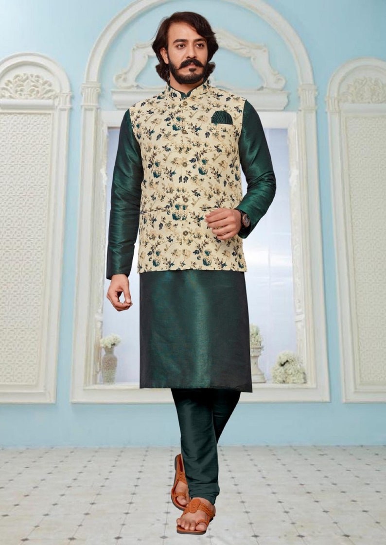 Pyjama Kurta de mariage pour homme avec veste, ensemble de kurts pour homme festif, ensemble kurta pour homme, tenue de mariage pour homme, tenue de mariage pour homme indien Design 1