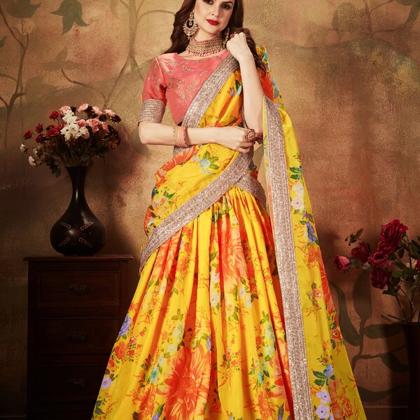 Lehenga Choli jaune et orange inspiré de Sabyasachi pour femme avec Dupatta, prêt-à-porter de créateur indien Lehenga Choli Braidsmaid