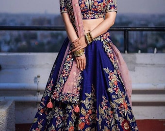 Lehenga Choli bleu royal attrayant avec dupatta, vêtements de soirée de créateurs indiens Lehenga Choli, satin de soie mûrier avec broderie Lehenga