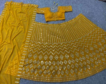 Charmant lehenga choli jaune doré avec Dupatta, tenues de fête lehenga choli, Sangeet lehenga choli, tenues de mariage indien, lehnga choli