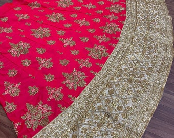 Lehenga Choli rouge subtil avec Dupatta, prêt-à-porter de créateur indien Lehenga Choli, satin de soie malais avec broderie Lehenga choli