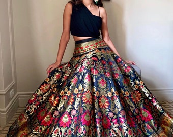 Incroyable soie banarasi noire Lehenga choli pour prêt-à-porter femme aux États-Unis, livraison gratuite pure soie indienne avec travail zari LehengacholiWithDupatta