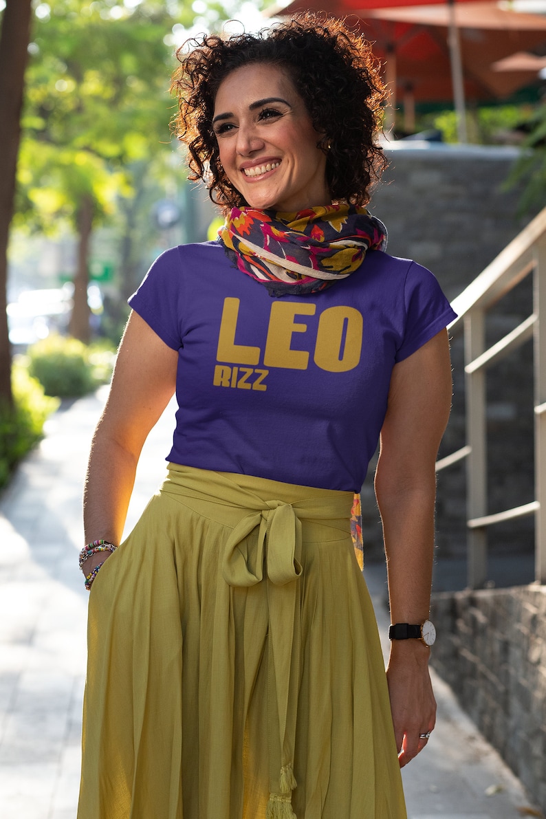Leo Rizz Shirt, Leo Zodiac Astrology Shirt, Big Leo Energy, August ...
