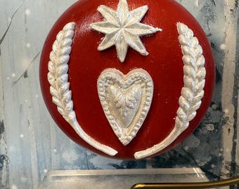 Adorno de cristal bellamente decorado