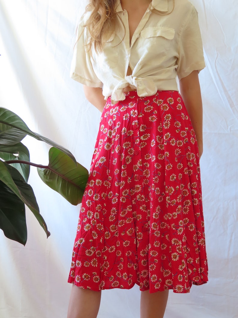 Vintage Red Daisy Print Skirt Small Summer Boho Skirt Spring Floral Midi Skirt
