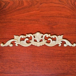 Wood Carved Leaf Shell Scroll 18&quot;Wide Applique, Smooth Sanded