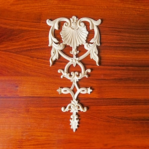 APLV-1001  Flower Shell and Leaf Carved Wood Applique, 7-1/4&quot;Wx15-1/4&quot;H, Single