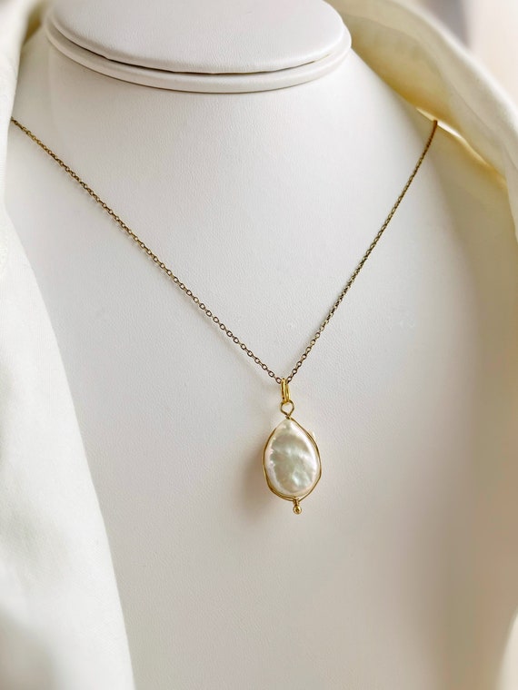 Minimalist pearl necklace gold plated sterling sil