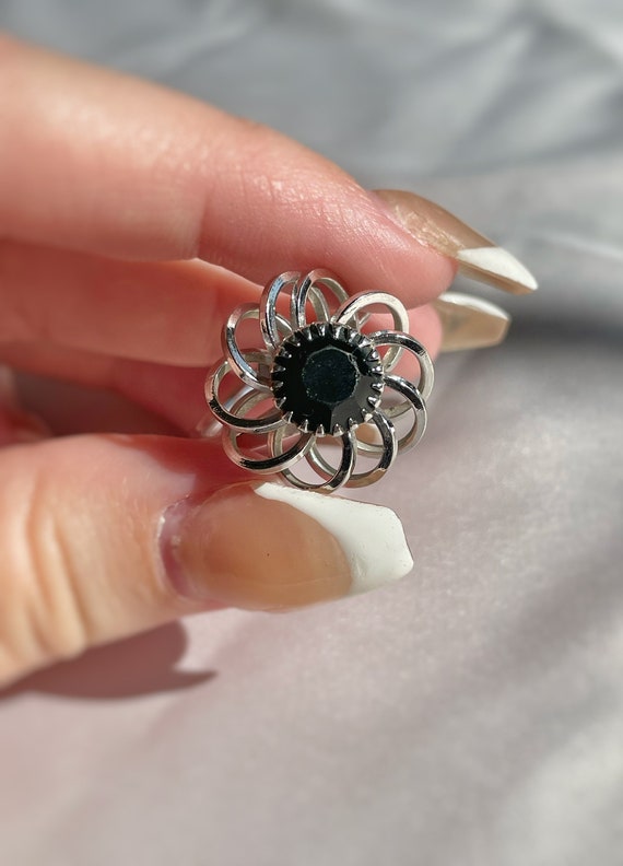 Vintage Sarah Coventry black beauty ring, silver t