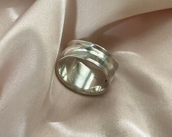 Dome ring sterling silver, vintage ring, minimalistic ring, chunky ring size 10 ring, unisex jewelry, casual rings