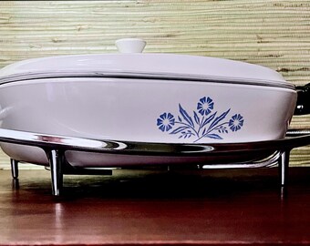 コーニングウェア製、1958年製オリジナルブルーコーンフラワー10インチ