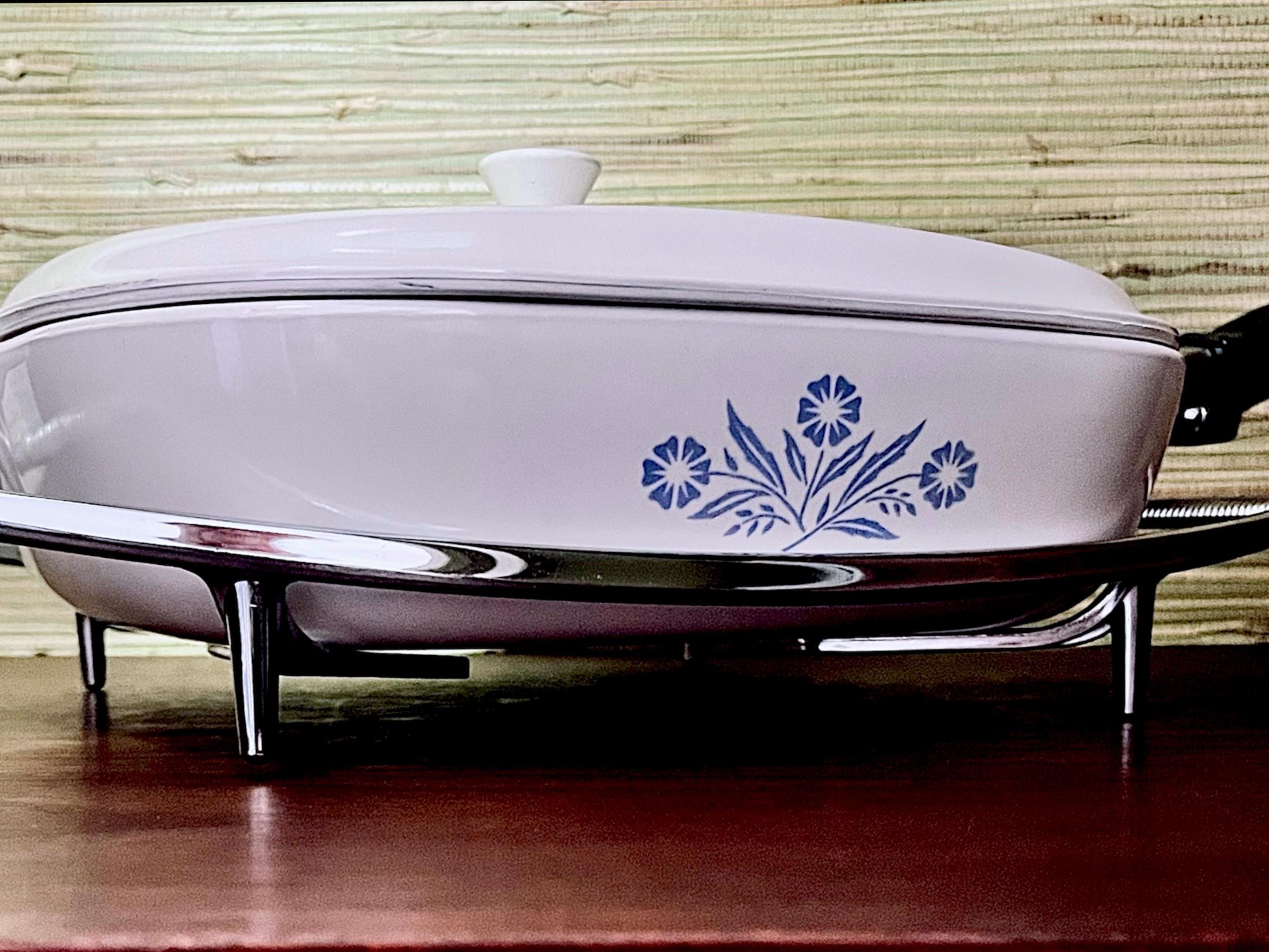 1958年製コーニングウェア ブルーコーンフラワー スキレットセット