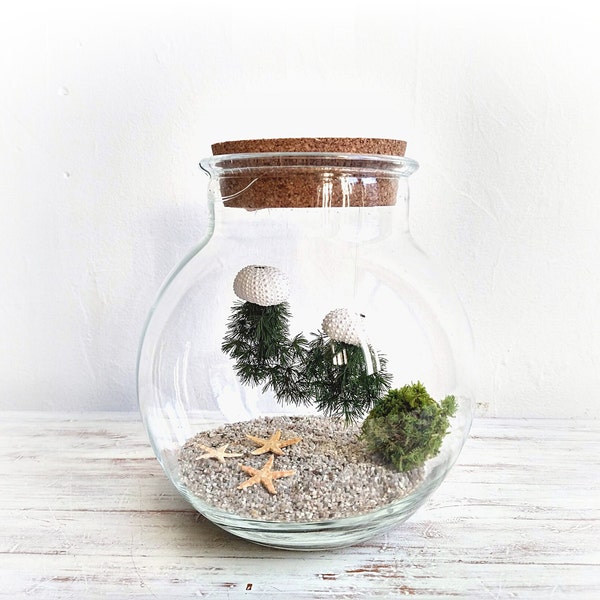 Jellyfish terrarium with LED light | The moss terrarium that never needs water or sunlight | Made with real plants | 100% natural