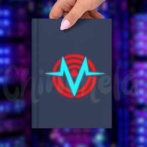 Peut inclure: Un cahier gris foncé avec un graphisme néon bleu et rouge. Le motif représente un "M" stylisé dans un cercle, avec un motif en forme de pouls. Le cahier est tenu par une main avec du vernis à ongles rose.