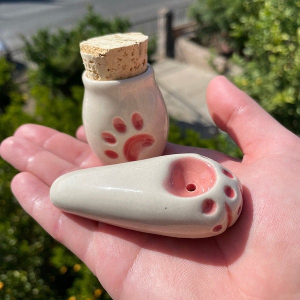 Cat Paw Pipe & Stash Jar Matching Set, Gift for Smoker - Unique Ceramic Pipes Pretty Gifts for Her Beautiful Gift Ideas
