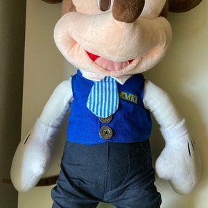 Rare Disney Original Mickey Mouse w/Tie & Hat Large Plush ~ Collectible image 3