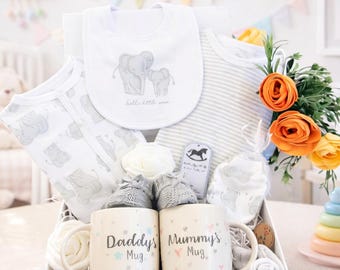 Luxury New Baby hamper, Unisex Baby gift, Baby Girl Gift, Baby Boy gift with Parents mugs, Deluxe Magnetic Gift Box, Baby Shower Gift