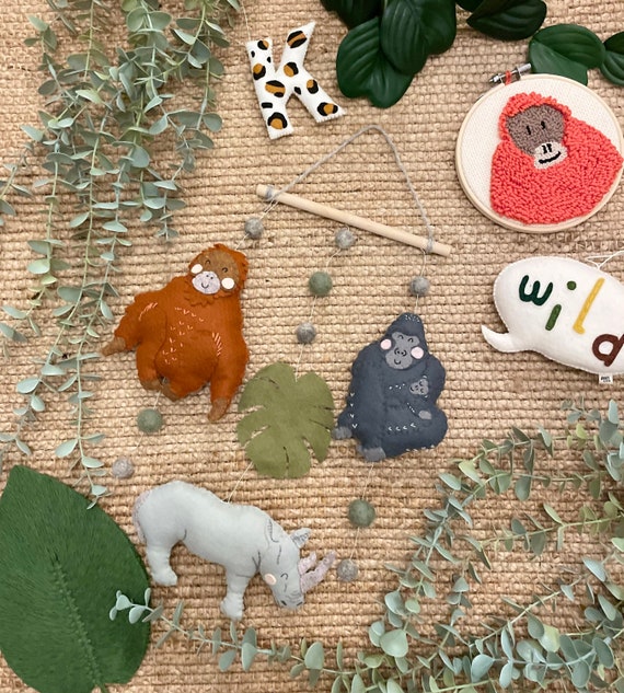 Safari wall hanging mobile jungle wall hanging kids nursery Etsy Italia