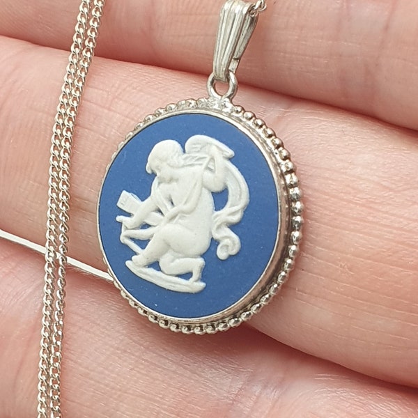 Vintage Sterling Silver Wedgwood Cameo Pendant Necklace Sky Blue Jasperware Josiah Hallmarked 1975 Womens Jewelry Ladies Jewellery Gift