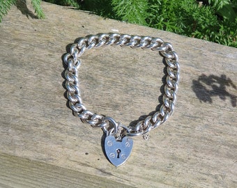 Vintage Sterling zilveren armband Curb Link Chain dik zwaar hart hangslot 33,5g 19cm 7,5" Solid 925 Retro 1975 Womens sieraden sieraden