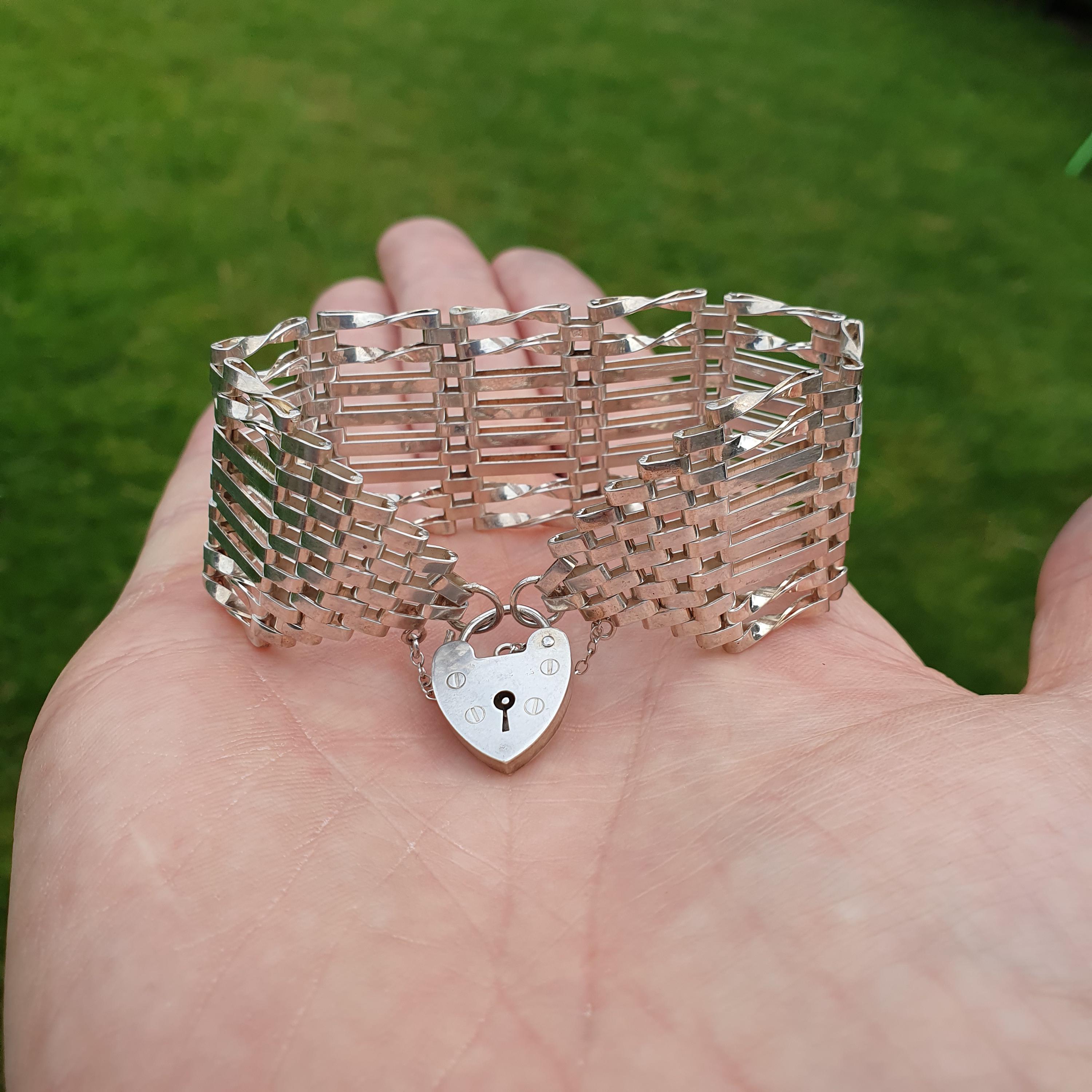 ヴィンテージブレスレット！希少ゲートリンク型。 ヴィンテージブレスレット！希少ゲートリンク型。