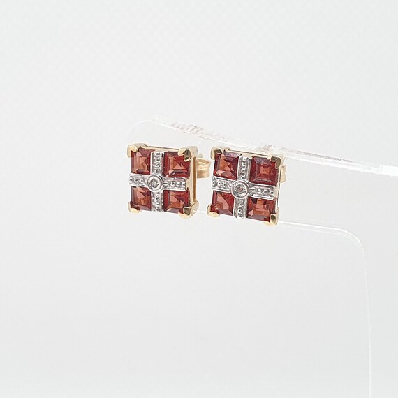 Vintage 9ct Gold Garnet Diamond Stud Earrings Squ… - image 2