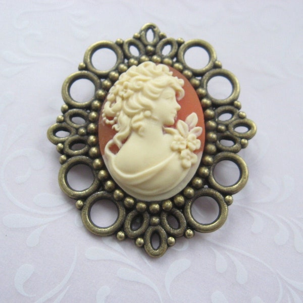 Gemme braun creme Victorian Lady Cameo Brosche im Vintage Stil Fassung bronze fb. romantisch Mondgarten