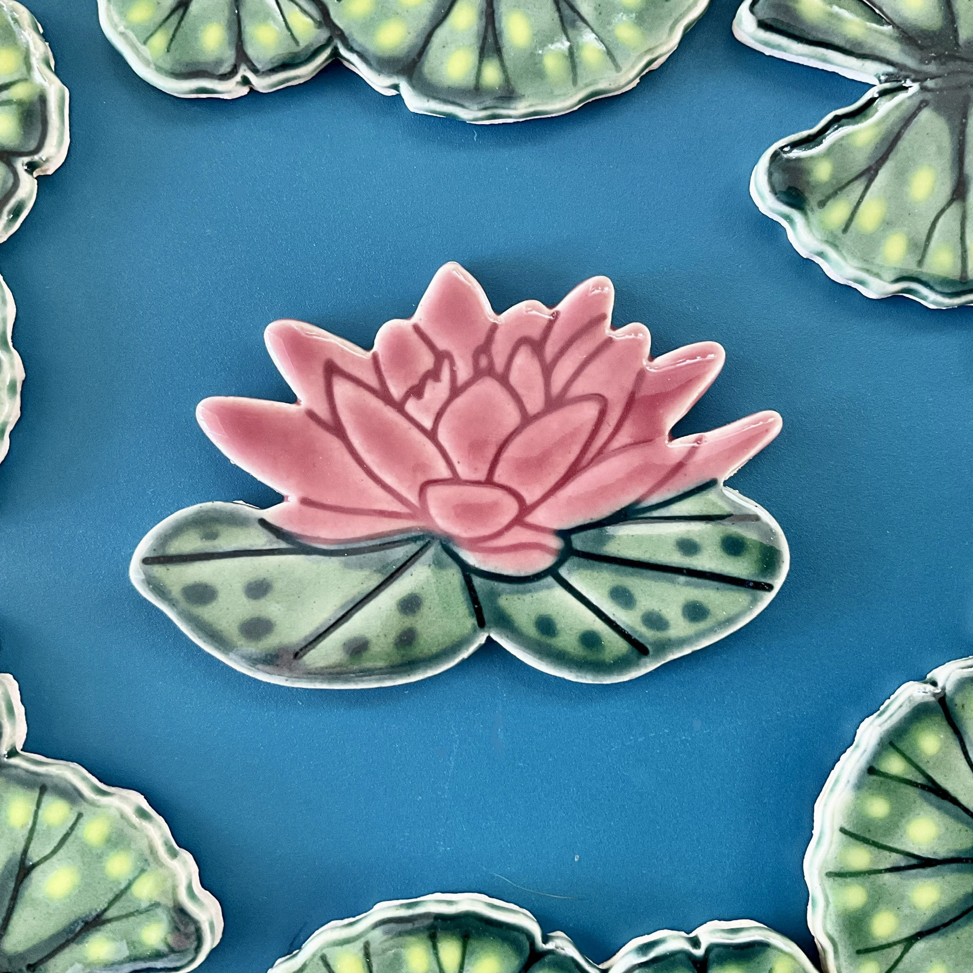 FormaLeaf LP109 - Water Lily Pad Pattern Set Of 2 | Clay King