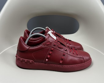 Valentino Garavani Rockstud Untitled 11. Rosso Low Top Sneakers Size EU 40,5